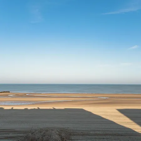 Daire St- Tropez With Seaview & Parking By Interhome *